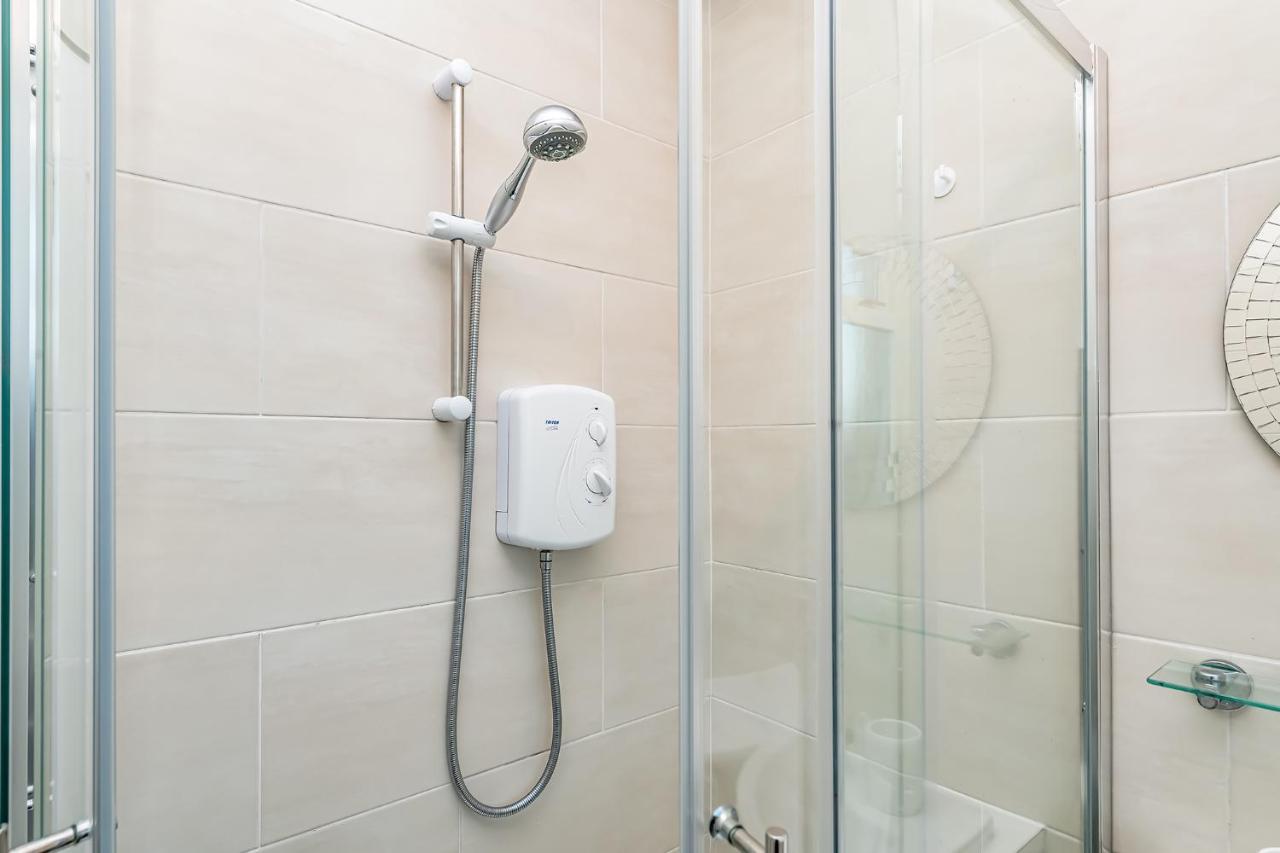 Balmoral Residence 30 Mins From Edinburgh And Glasgow 폴커크 외부 사진